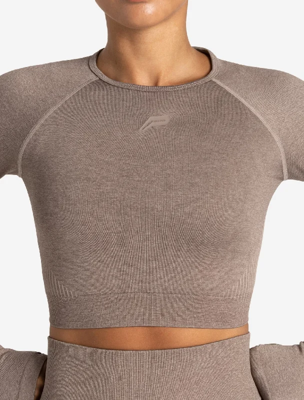 adapt-2-0-seamless-long-sleeve-crop-top-fawn