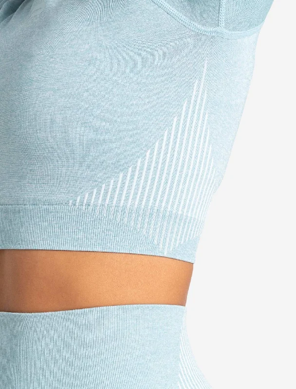 adapt-2-0-seamless-long-sleeve-crop-top-sky-blue