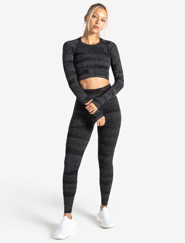 boost-seamless-long-sleeve-crop-top-black