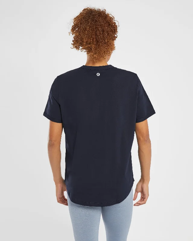 everyday-relaxed-t-shirt-navy