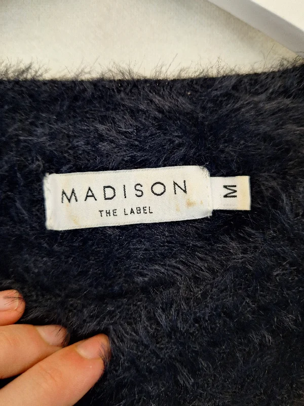 madison-the-label-cozy-crew-neck-faux-fur-jumper-size-m-b011-862-bu