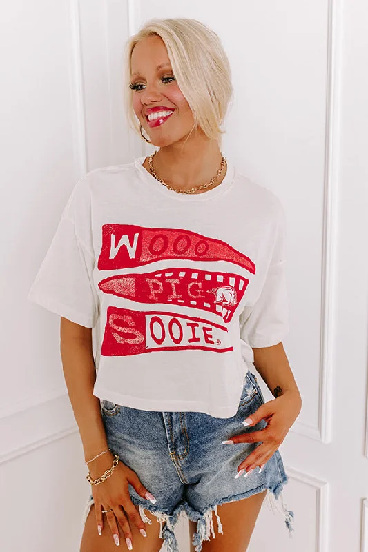 woo-pig-pennant-graphic-crop-tee